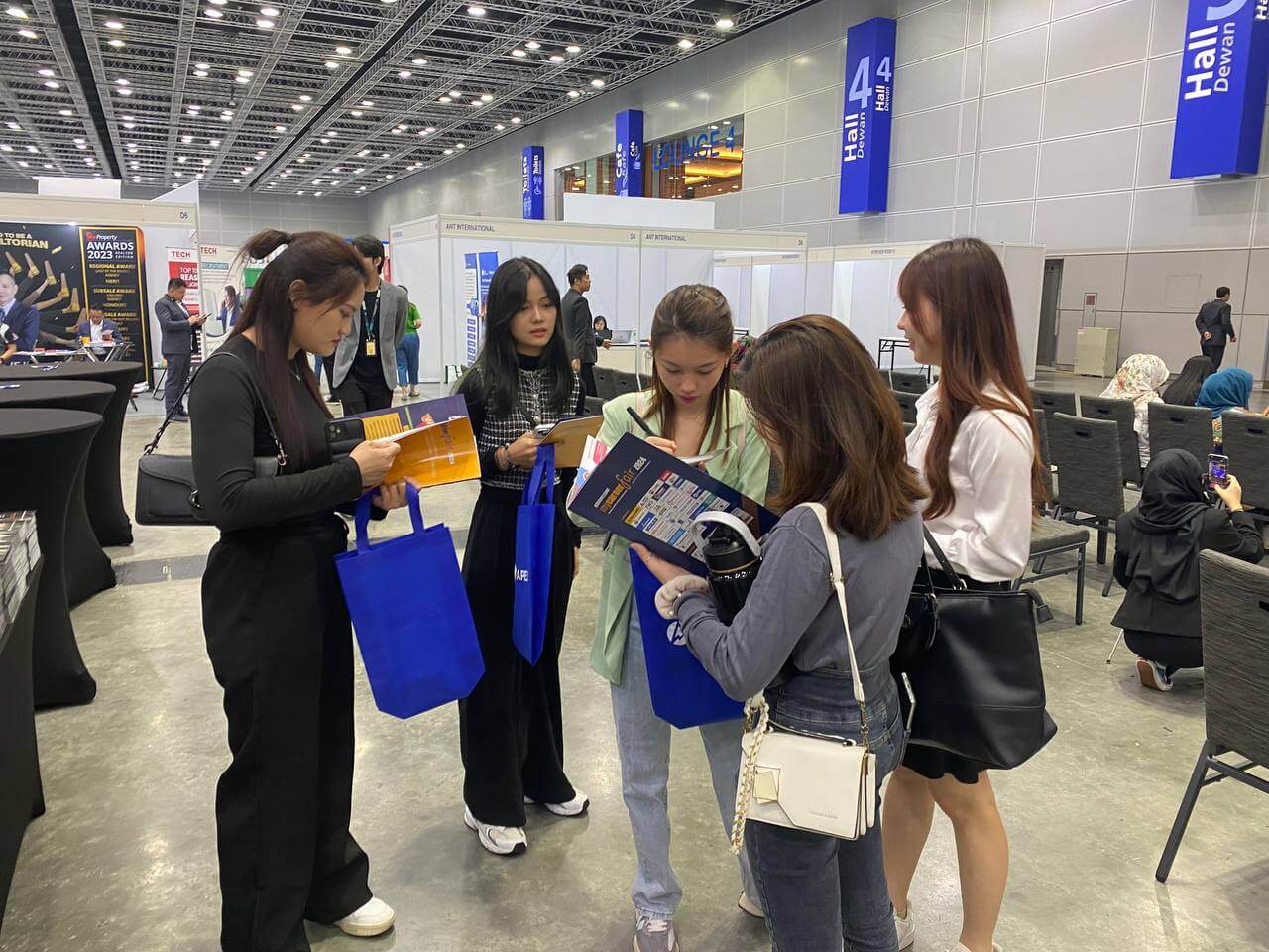 Group of young female attendees of Career Fair on 23 & 24 March 2023 @ Kuala Lumpur Convention Centre